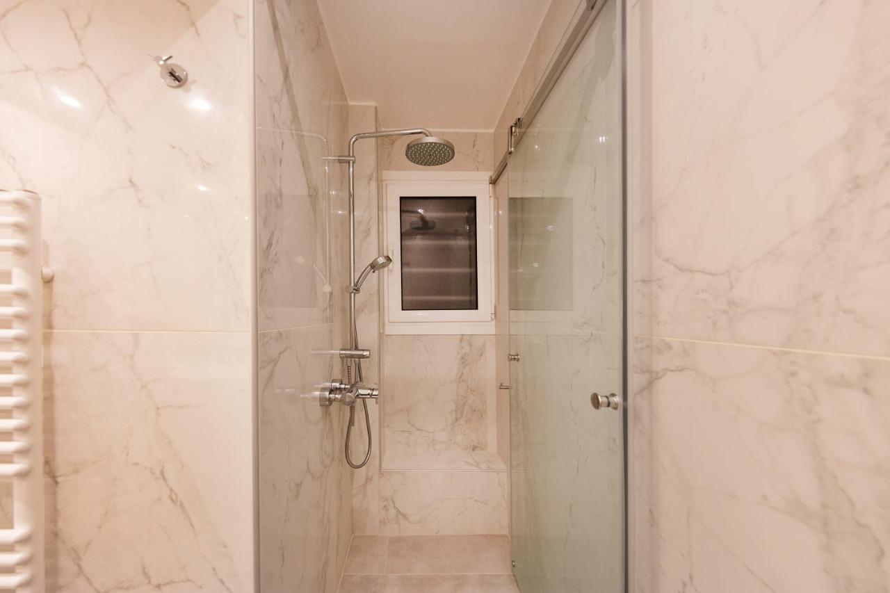 Kolonaki Lux Apartment By Gianttrip アテネ エクステリア 写真